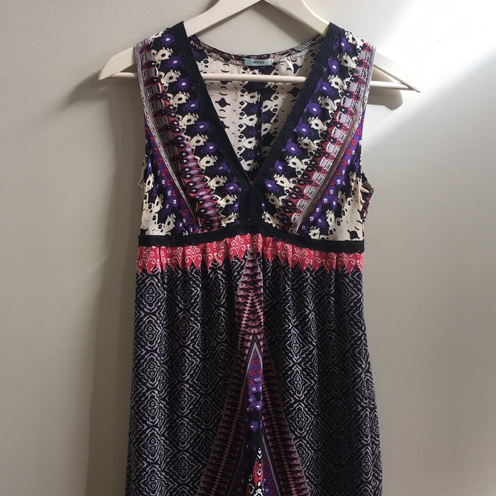 UO/Kimchi Blue- boho sleeveless tunic, size XS